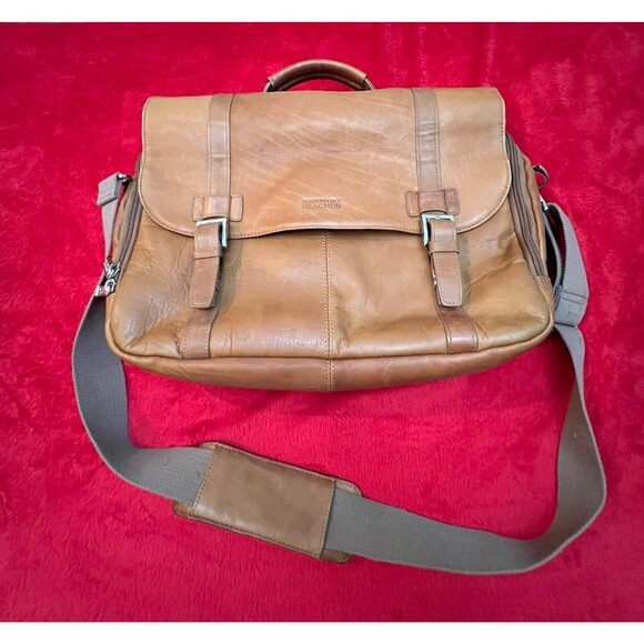 Kenneth Cole Reaction "Show Business" Brown Leather Breifcase Laptop Bag VTG